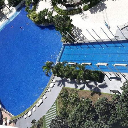Azure Urban Resort Residence R&C - Paranaque Μανίλα Εξωτερικό φωτογραφία