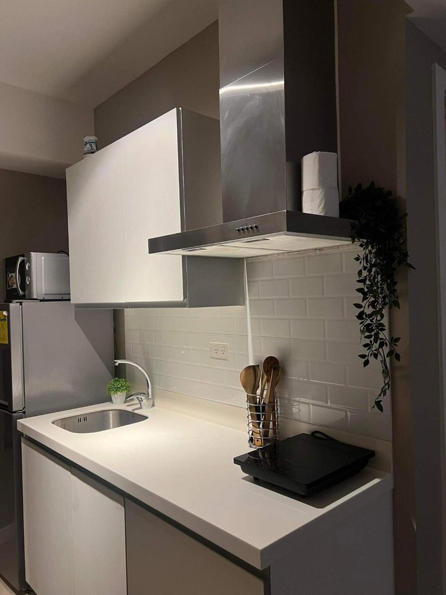 Azure Urban Resort Residence R&C - Paranaque Μανίλα Εξωτερικό φωτογραφία