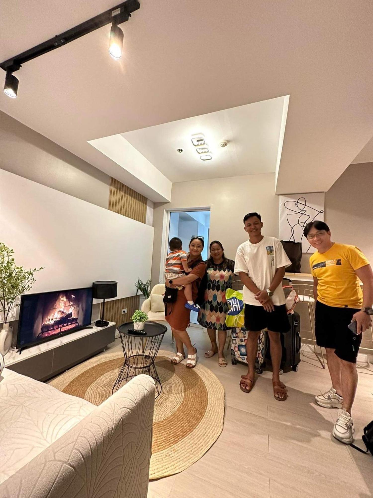 Azure Urban Resort Residence R&C - Paranaque Μανίλα Εξωτερικό φωτογραφία